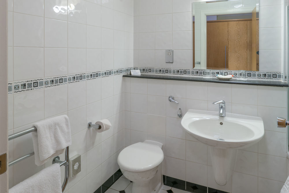 The Telford Whitehouse Hotel Bagian luar foto